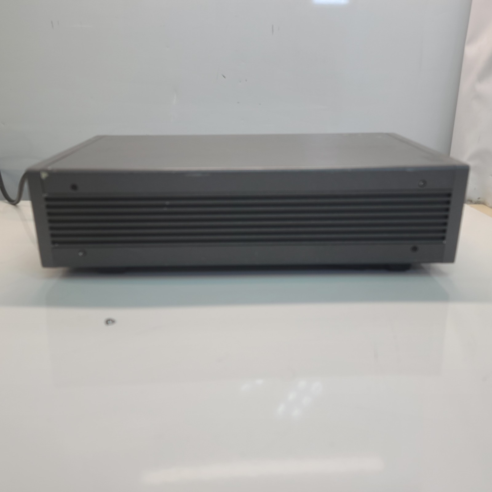 Tabor Electronics UNIVERSAL COUNTER / TIMER MODEL 6020