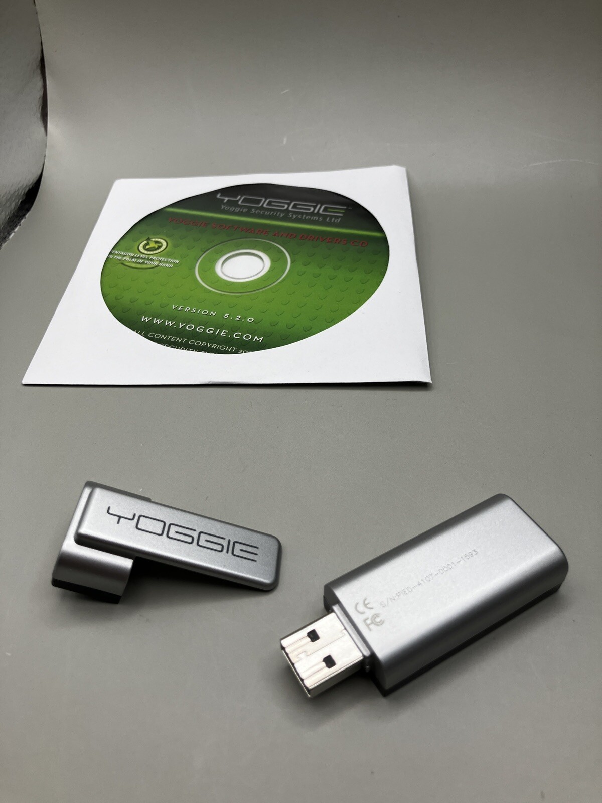 personal internet security portable USB 2007 Yoggie security for Window preowned