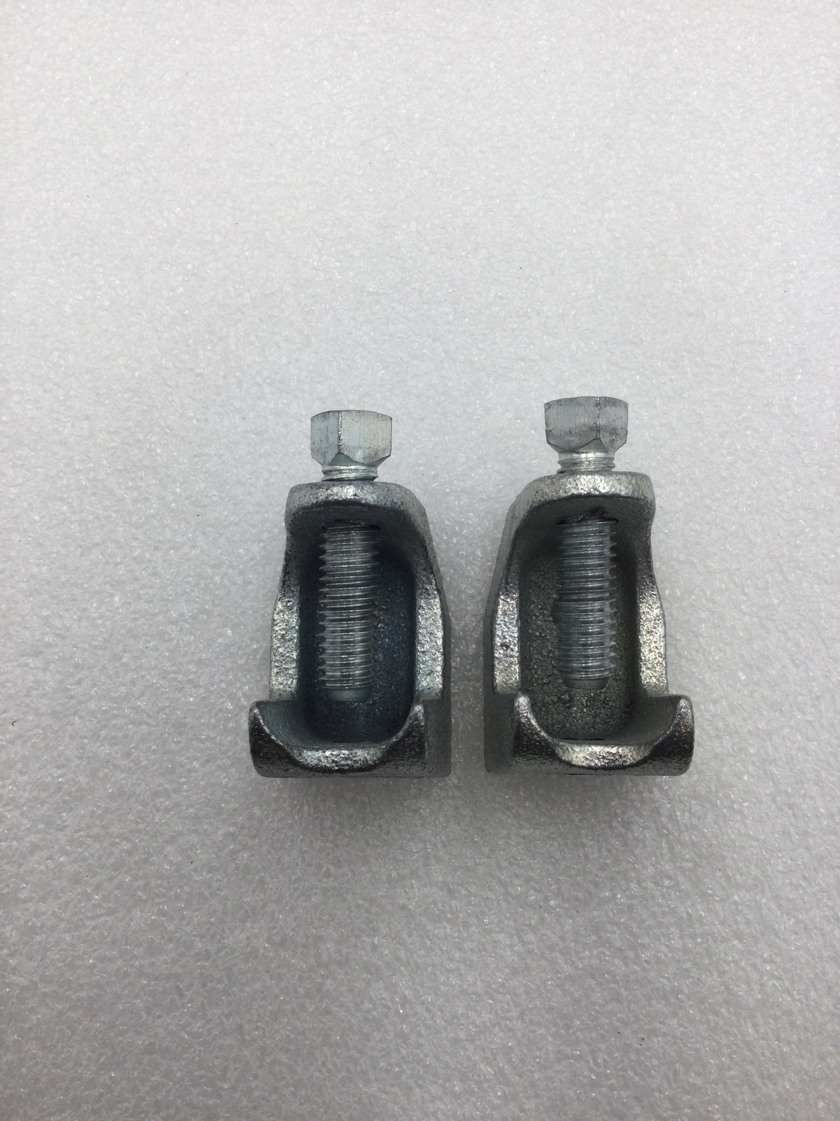 Thomas & Betts/Superstrut Z500 1/4" Zinc Malleable Iron Beam Clamp (Lot of 2)