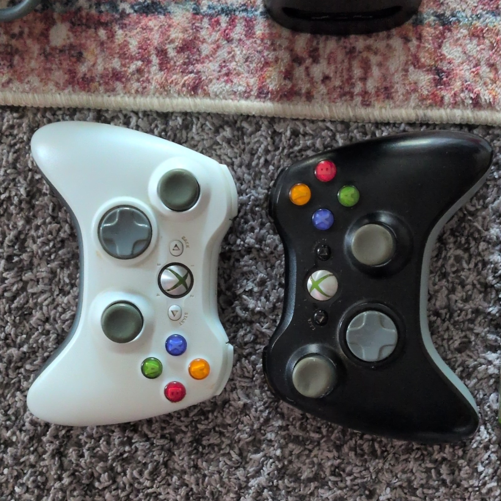 Microsoft Xbox 360 Console Bundle 2 Wired Controllers Power Supply 9 Games