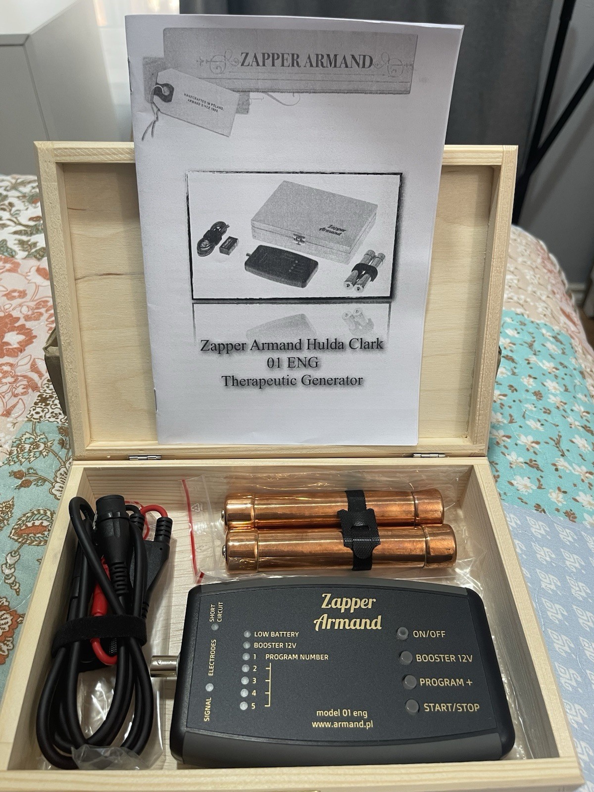 Armand Hulda Clark 01 ENG Electrotherapy Device Portable Against Viruses Parasi…