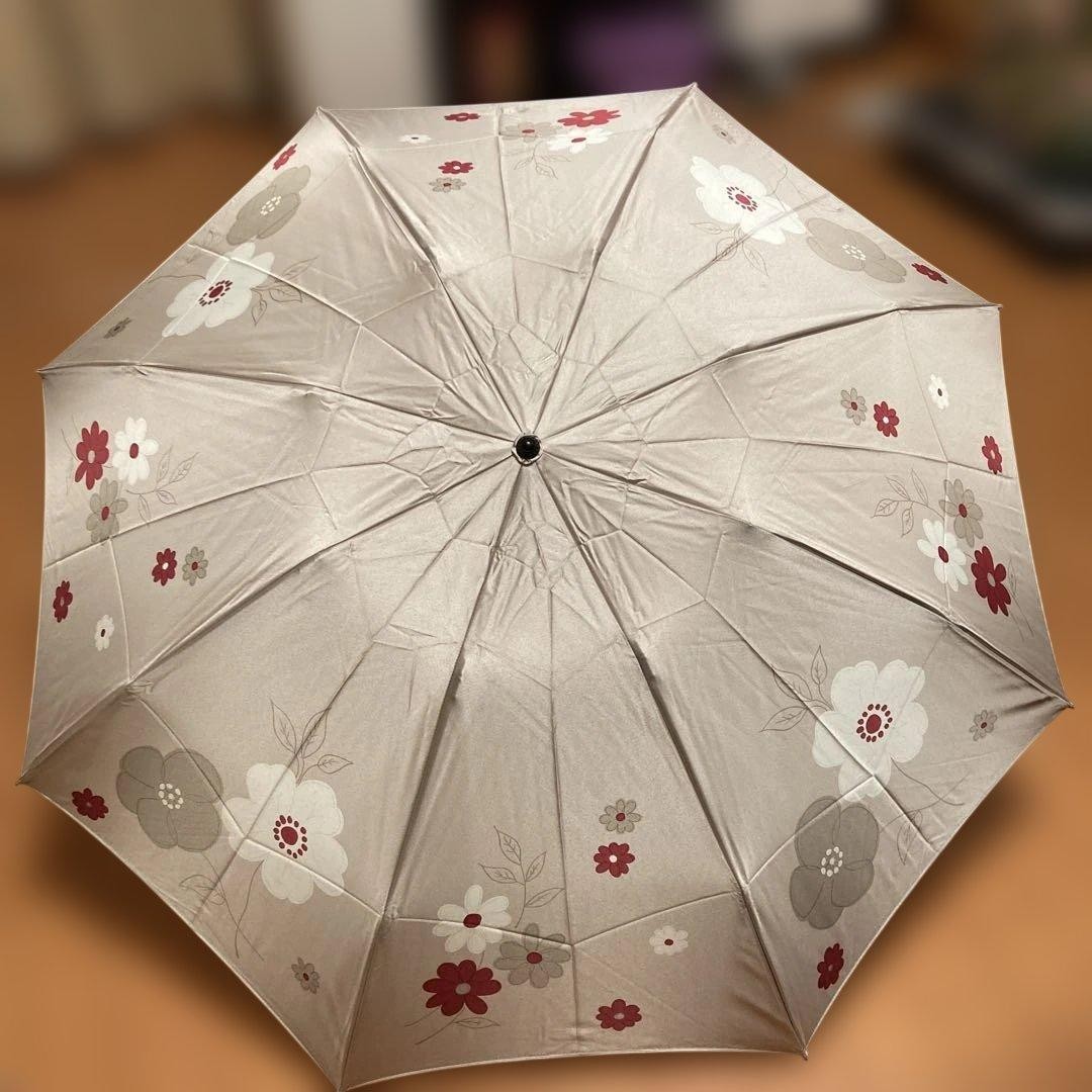 Burberry Folding Umbrella Beige Floral Pattern Compact Travel w/Case  Polyester