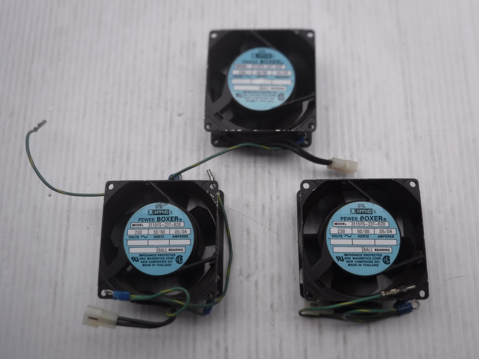 IMC 3115FS-23T-B20 Brushless Axial Fan 230V 50/60Hz .05/.04A ** Lot of 3 **