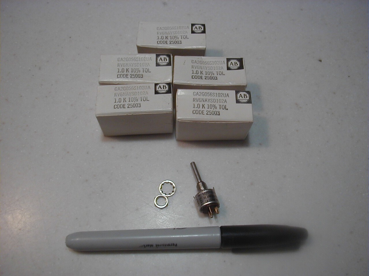 AB miniature potentiometer, 1 K, 1/8 inch shaft RV6NAYSD102A, NICE! NOS READ