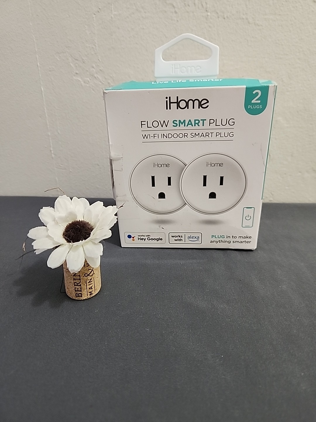 iHome Smart Plug Works with Alexa and Google Home, App Control, 10 Amps