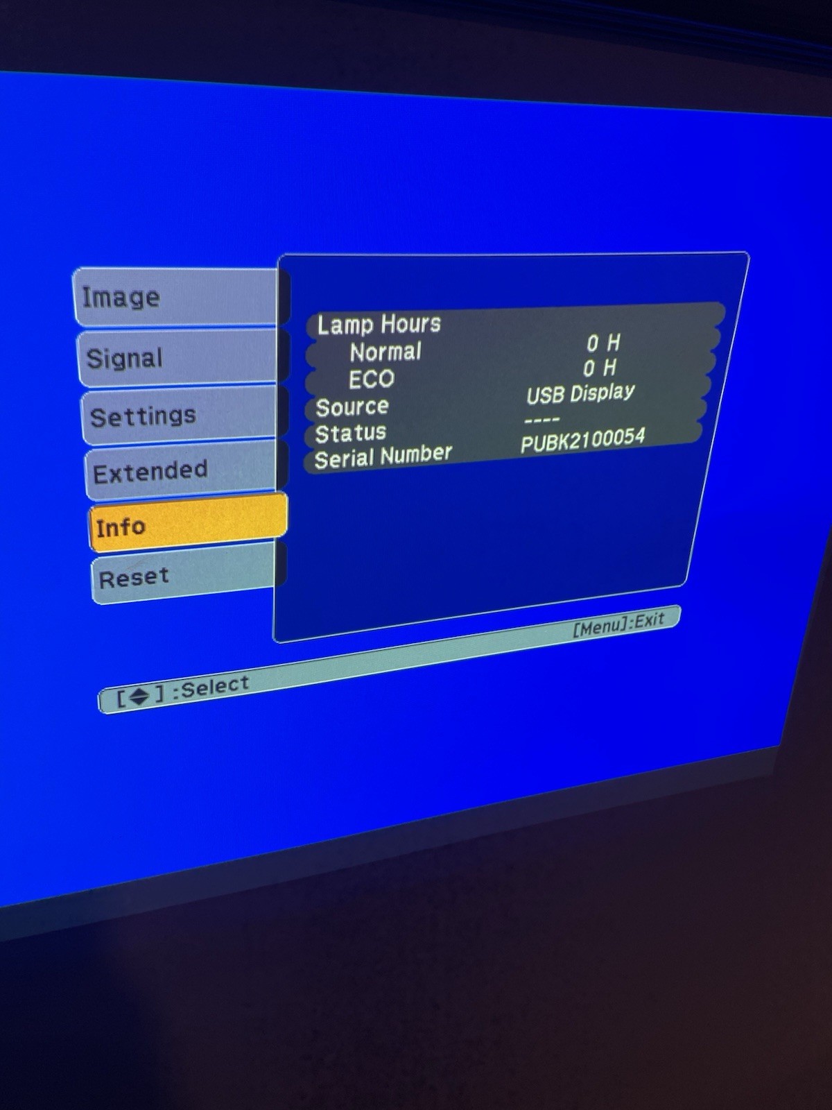 Epson PowerLite S11 Projector With Extras TESTED With Remote And Extras As Shown