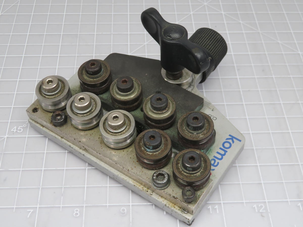 KOMAX WIRE STRAIGHTENER T200223