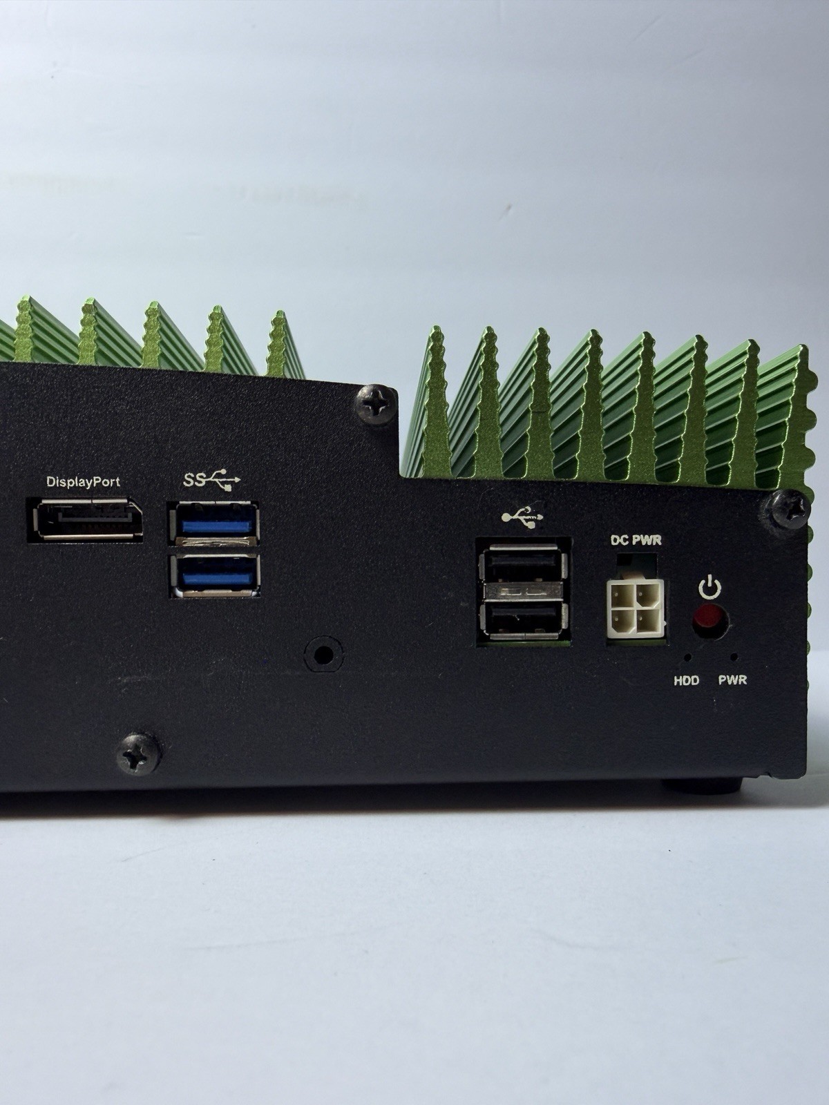 NCR N3000 Site Controller Multifunction Server (1657) Tested Turns On *NO CORDS*