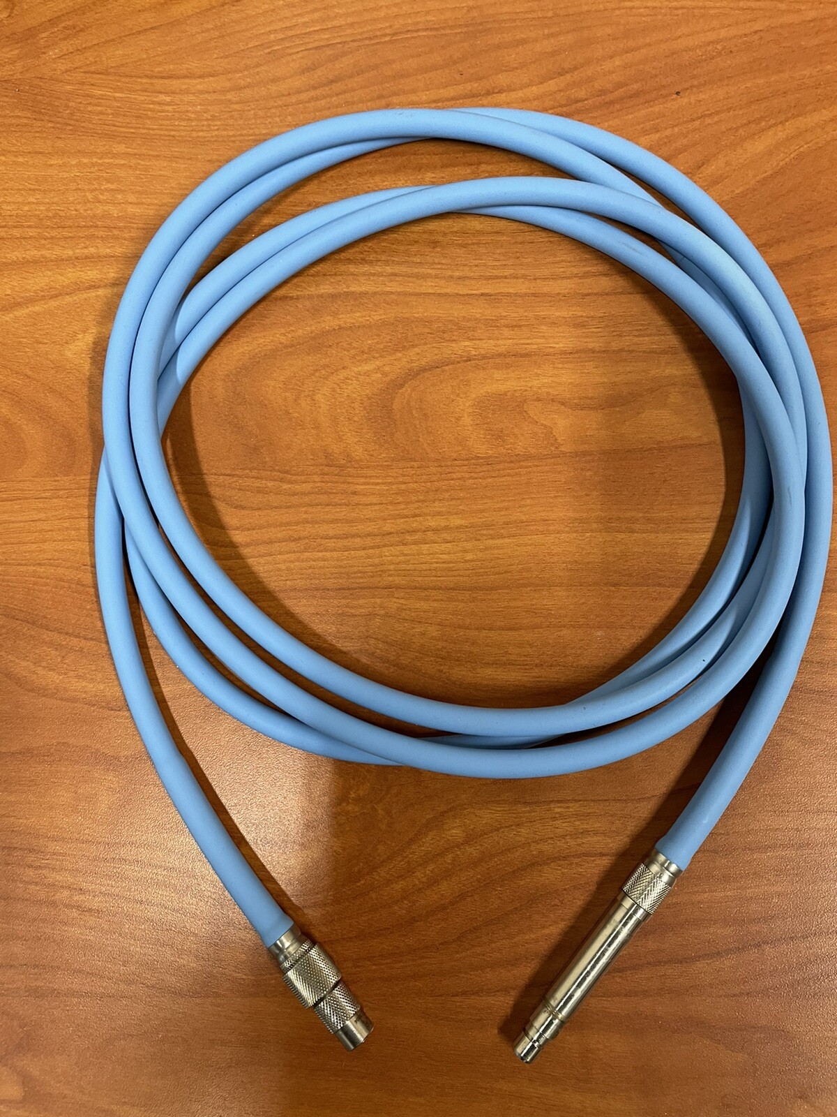 Dyonics 2143 Fiber optic light cable/ light blue .