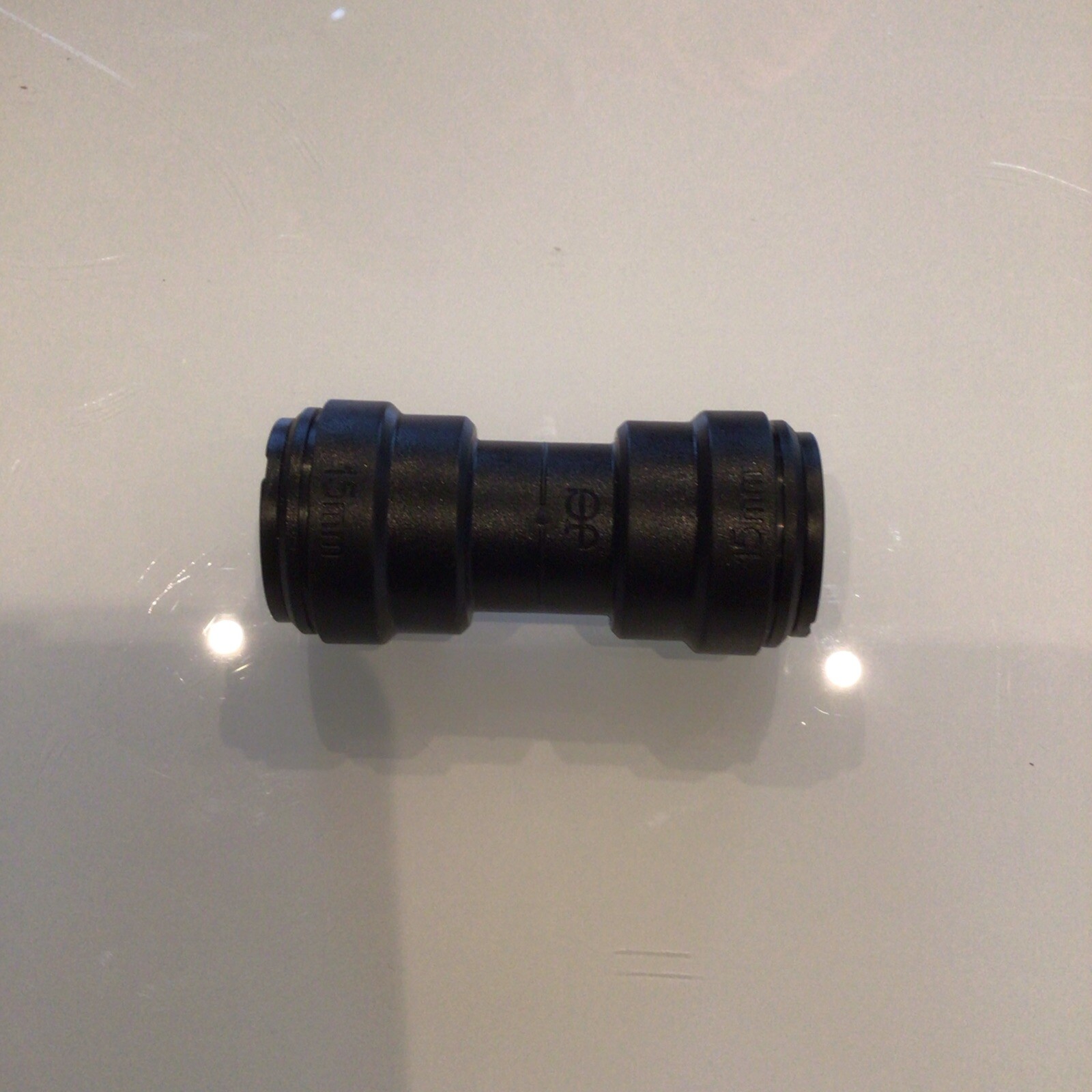 John guest 15MM straight connector PM0415E