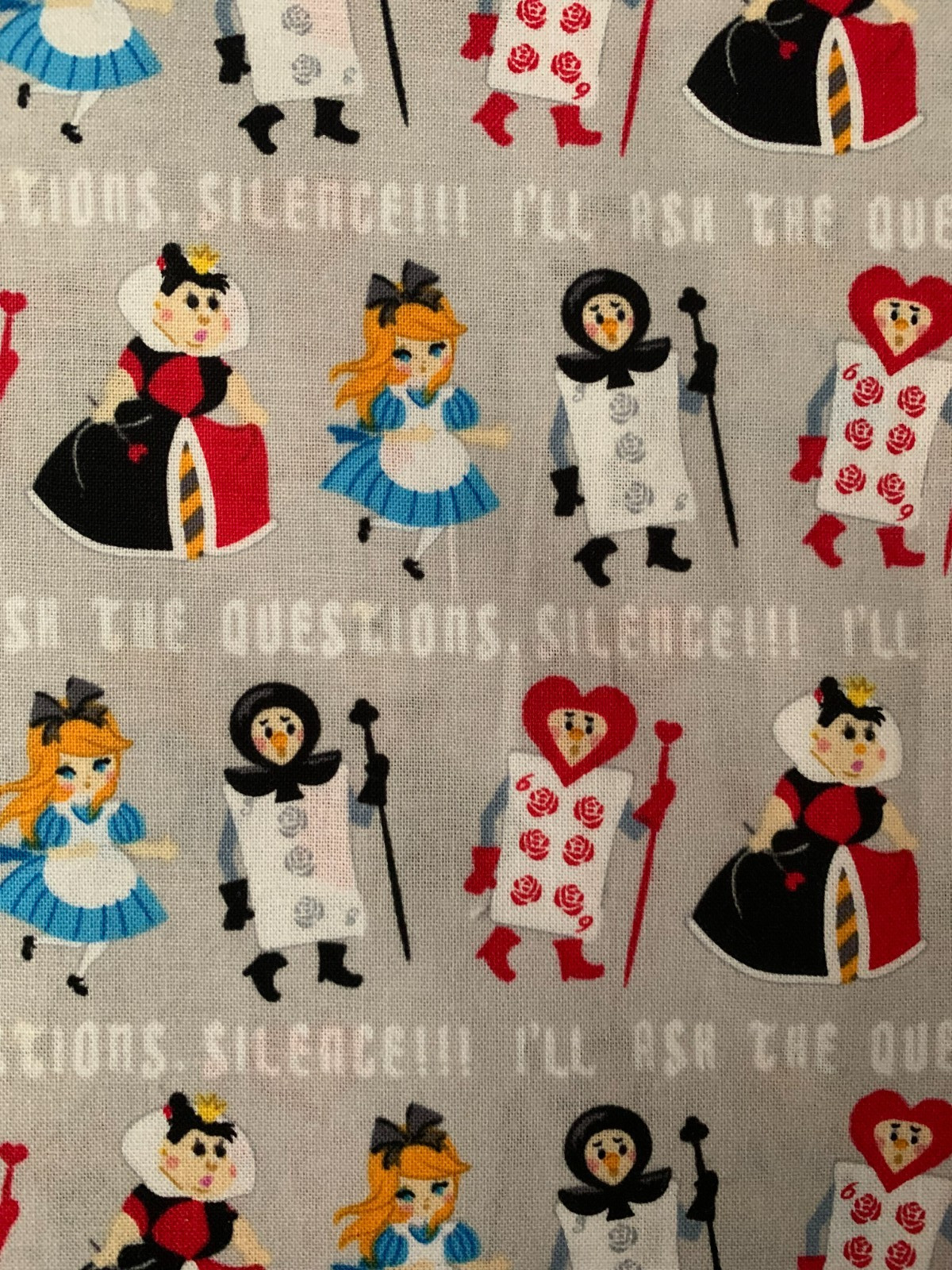 Alice in Wonderland Scrap 9"x 21” Cotton Fabric Fat eighth Queen Cards Heart