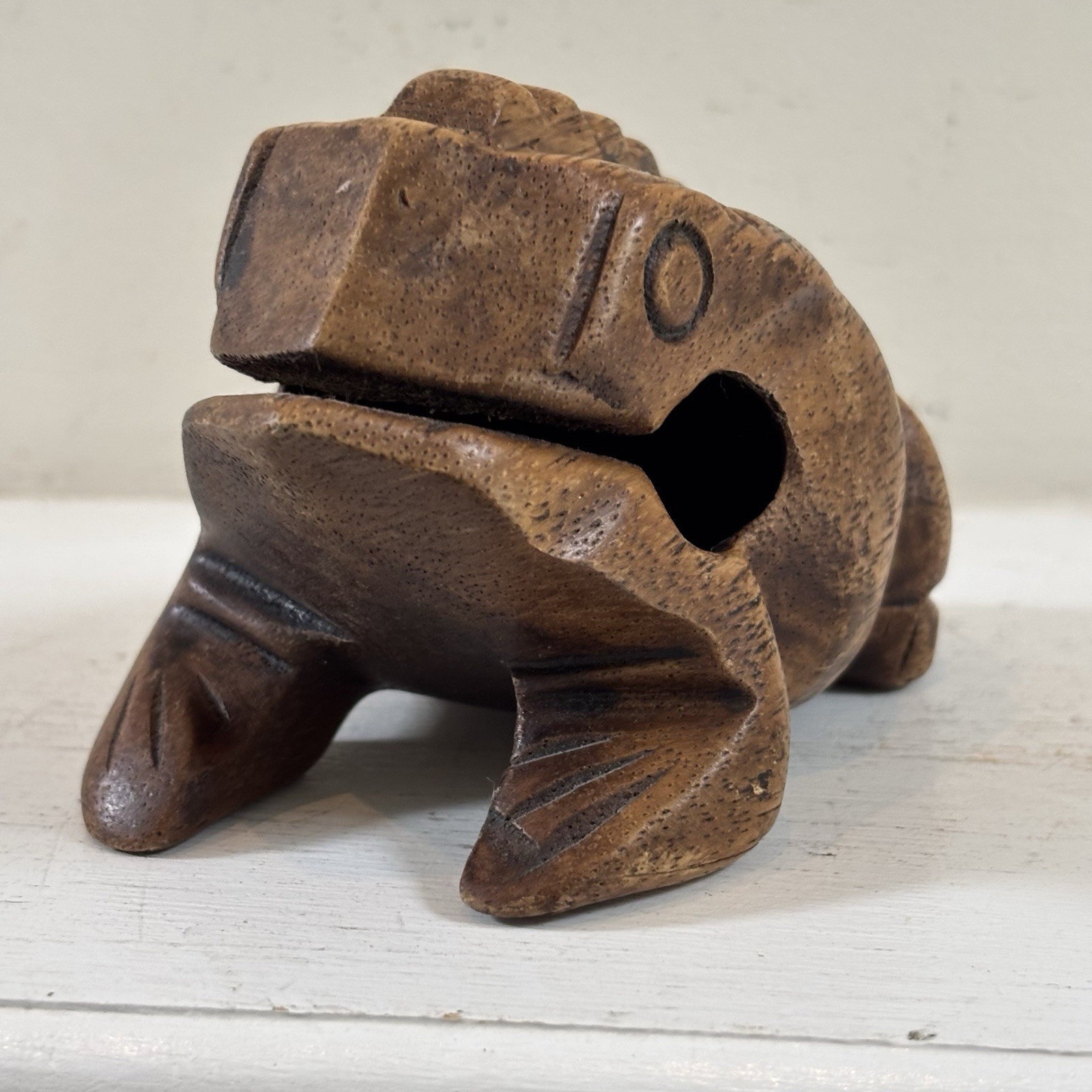Vintage WOODEN FROG Guiro Musical PERCUSSION Instrument