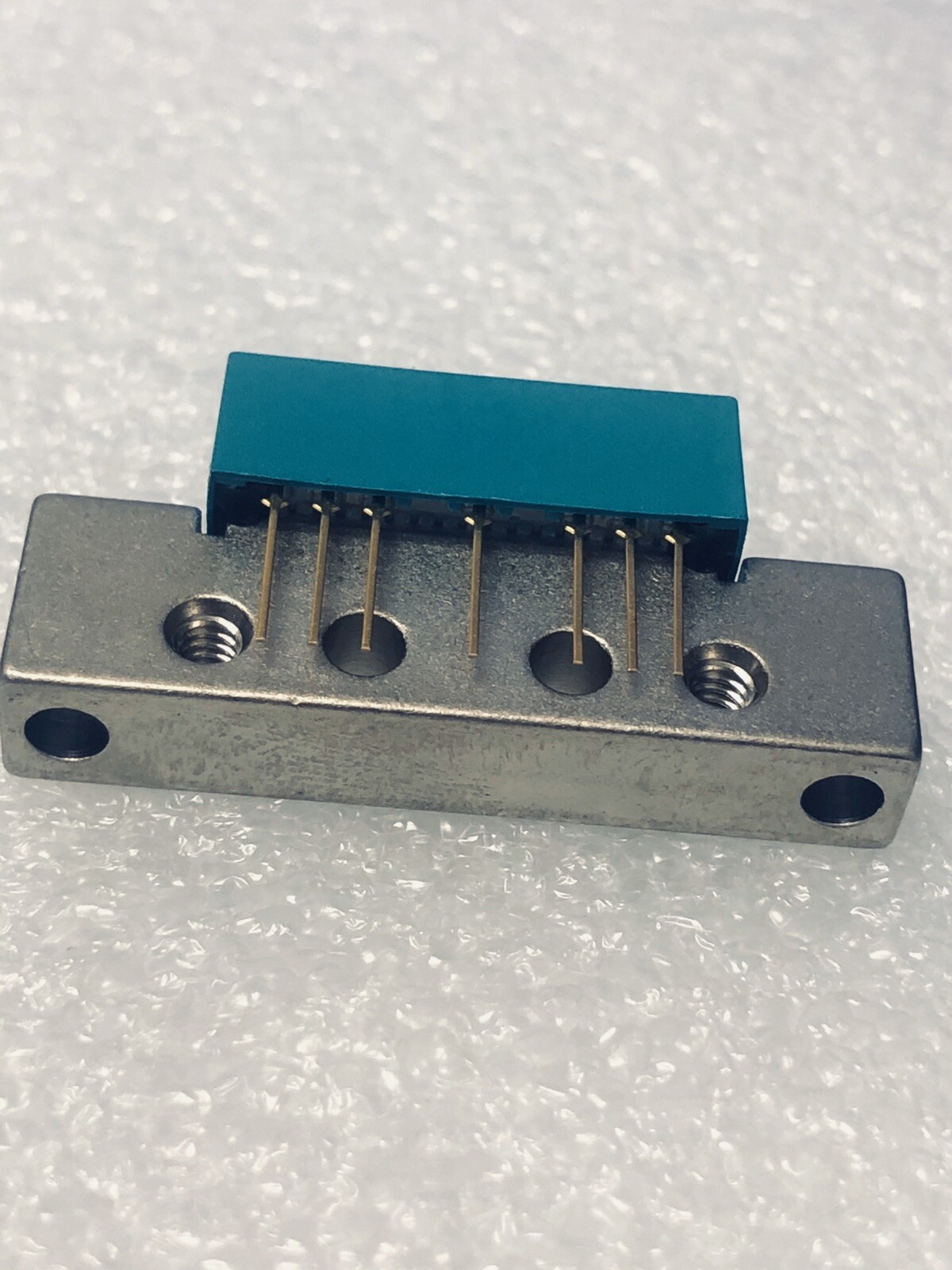 NPX  BGY588N CATV amplifier module, New