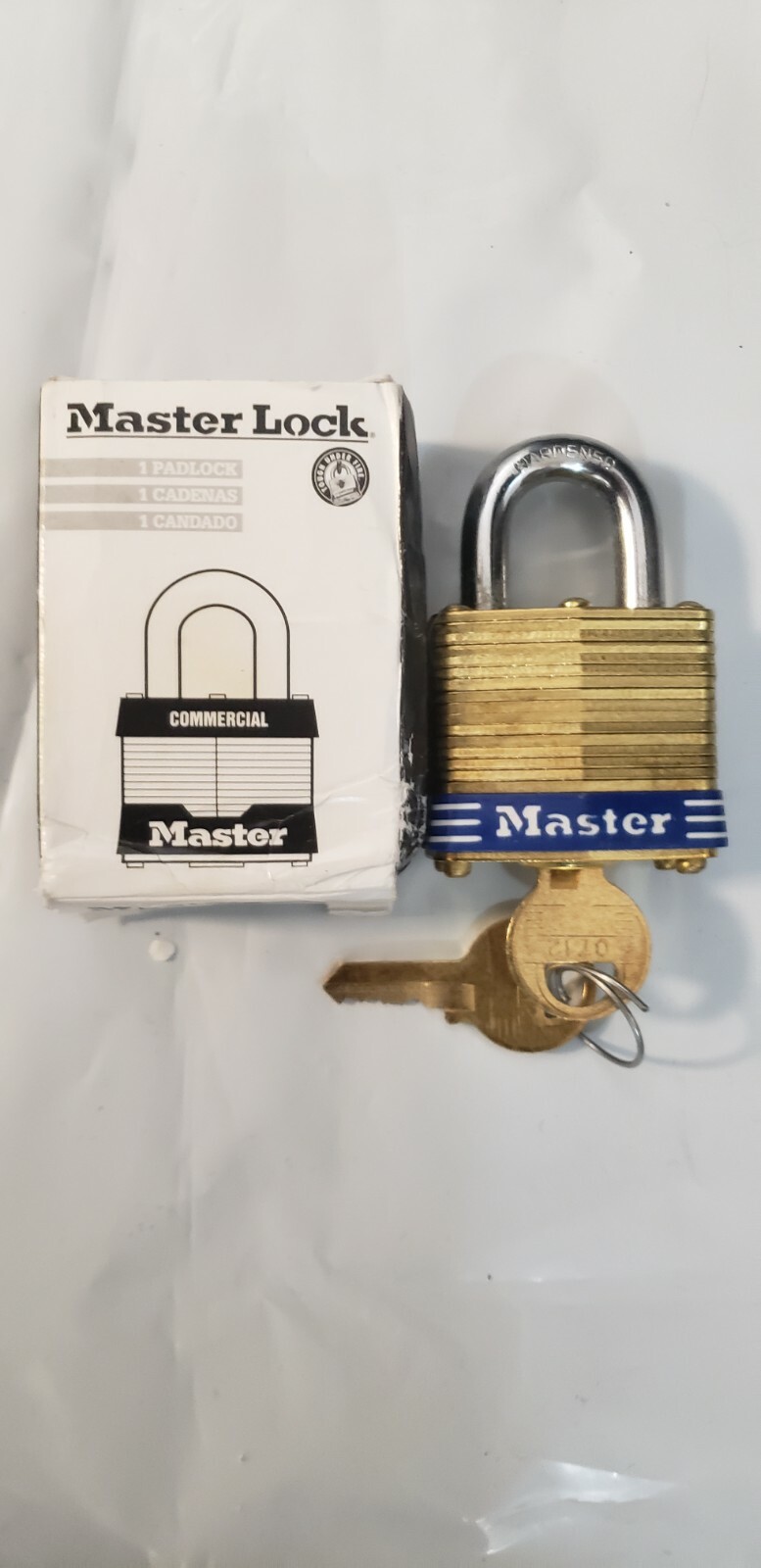 MASTER LOCK 4KA COMMERCIAL BRASS BODIED LAMINATED PADLOCK - KEYED ALIKE - NEW