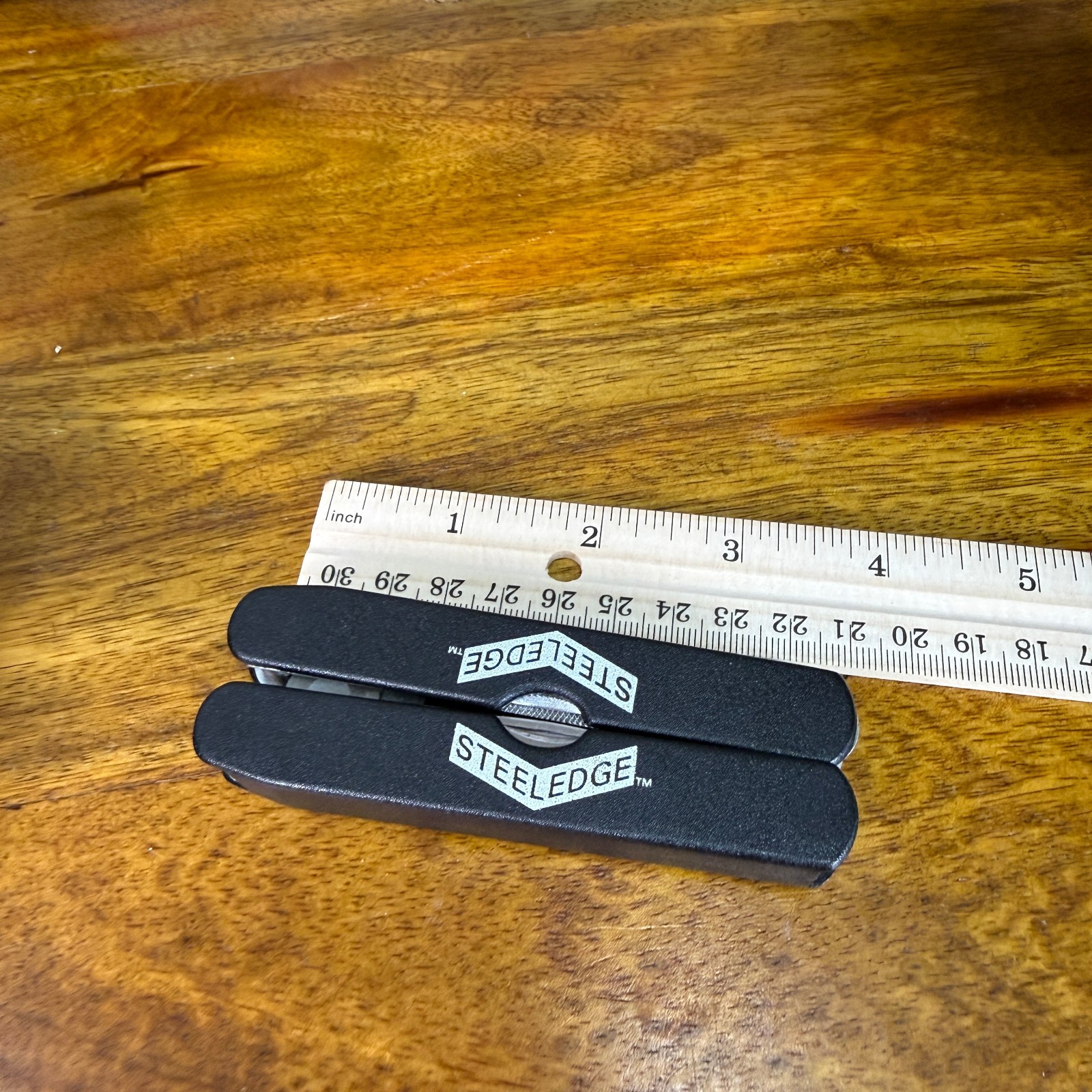 Steeledge Multi Tool with Sheath