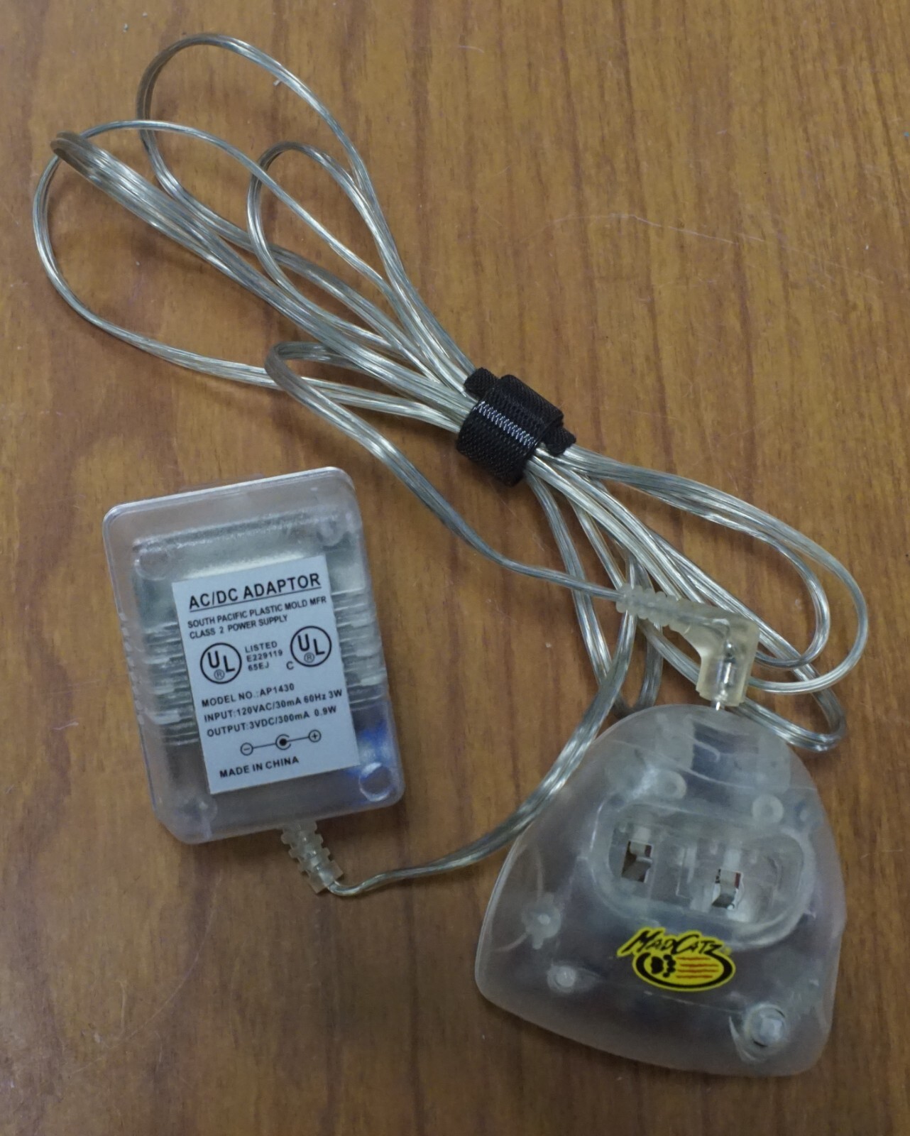 Mad Catz Charger 2304 3V 300mA Clear Plastic 2003