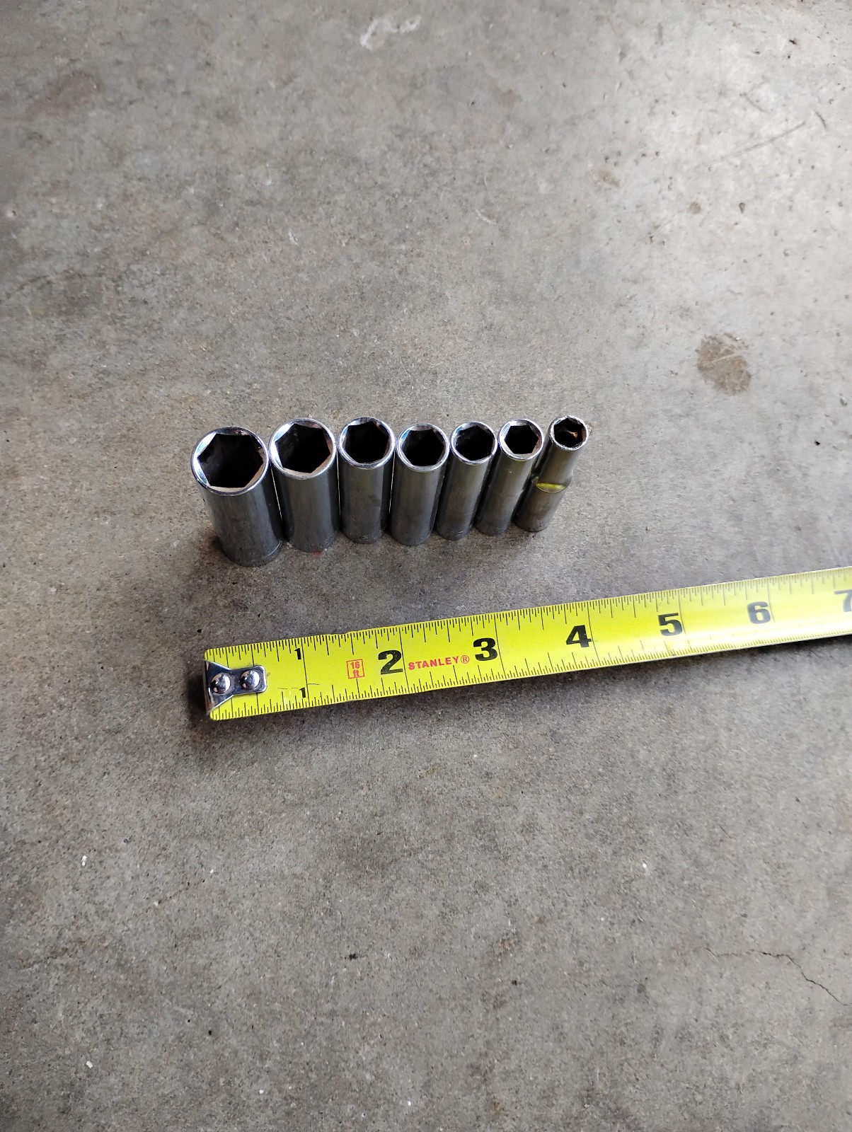 CRAFTSMAN SAE 1/4" DRIVE 6 POINT DEEP SOCKETS. 1/2-1/4" USA