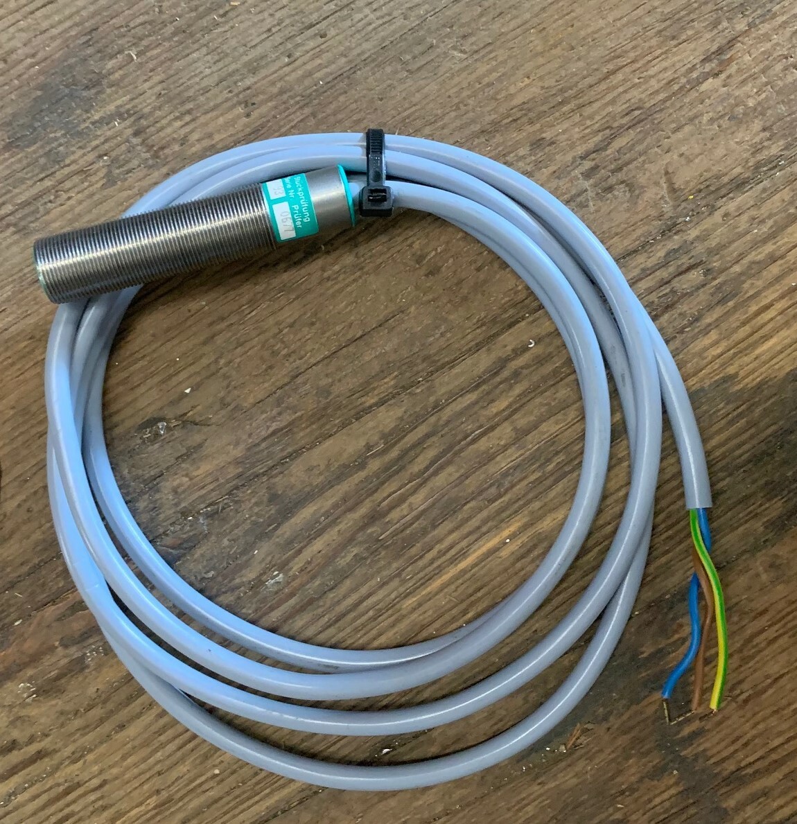 STUCKPRUFUNG 0677 PROXIMITY SENSOR NEW NO PKG