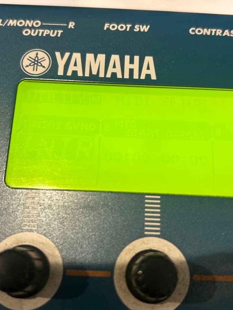 YAMAHA RM1X Music Sequencer Workstation Junk As-Is Powers On Untested