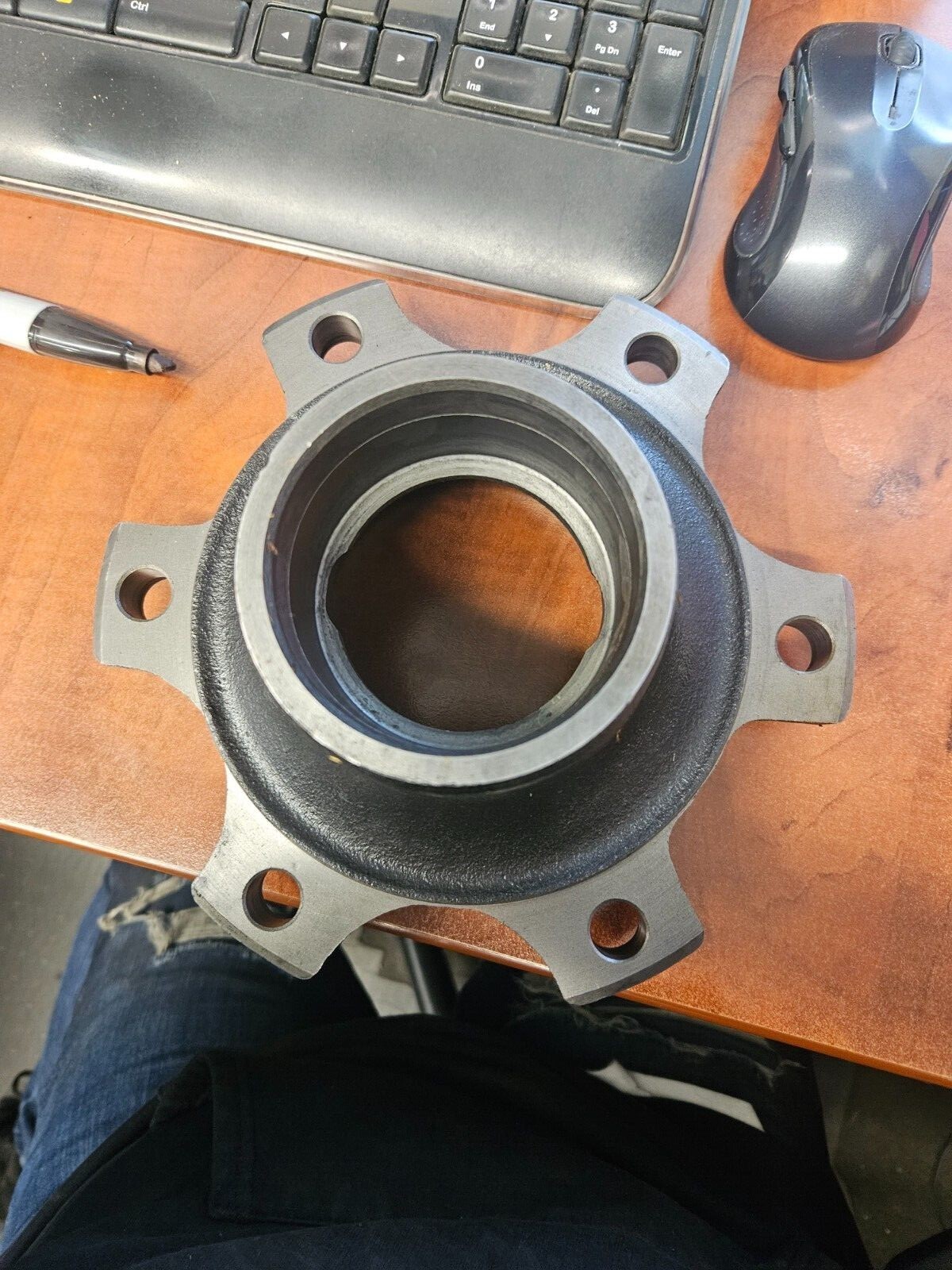 NI40204-FK00J - Steer Axle Hub Kit