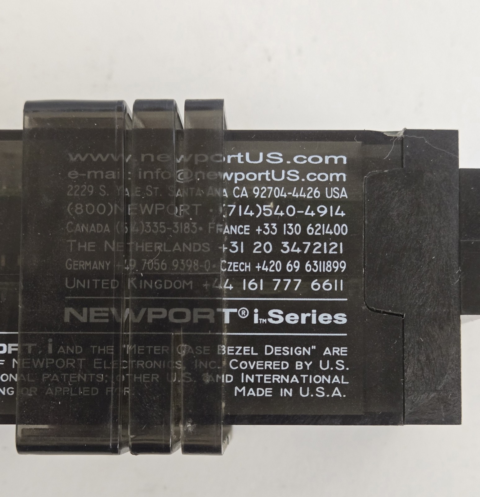 NEWPORT i16D52 TEMPERATURE CONTROLLER.