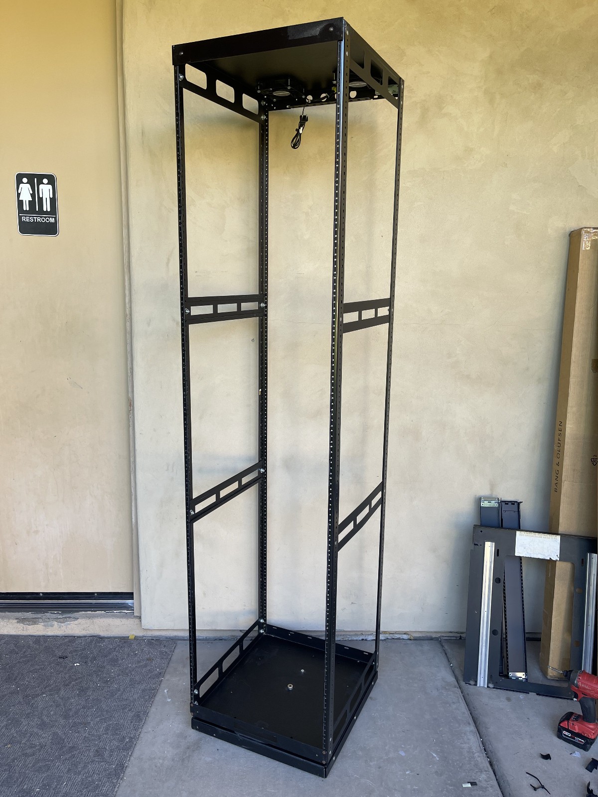 Middle Atlantic AX-SXR-43 43U Millwork & In-Wall Rotating AXS A/V Rack System