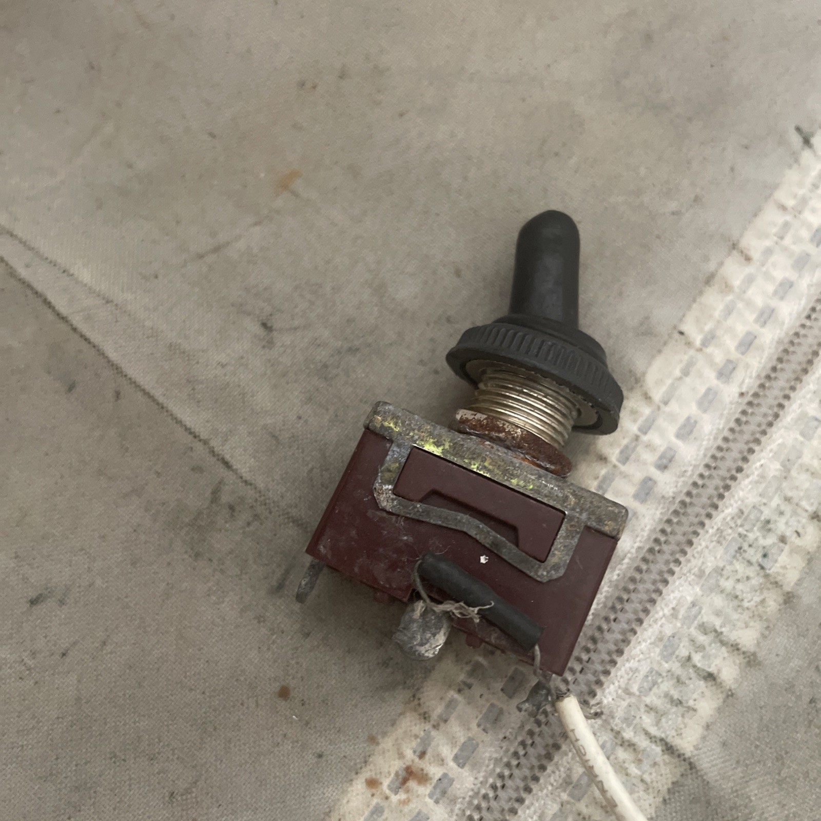 On Off High Low Switch For A Mobility Scooter Hb21