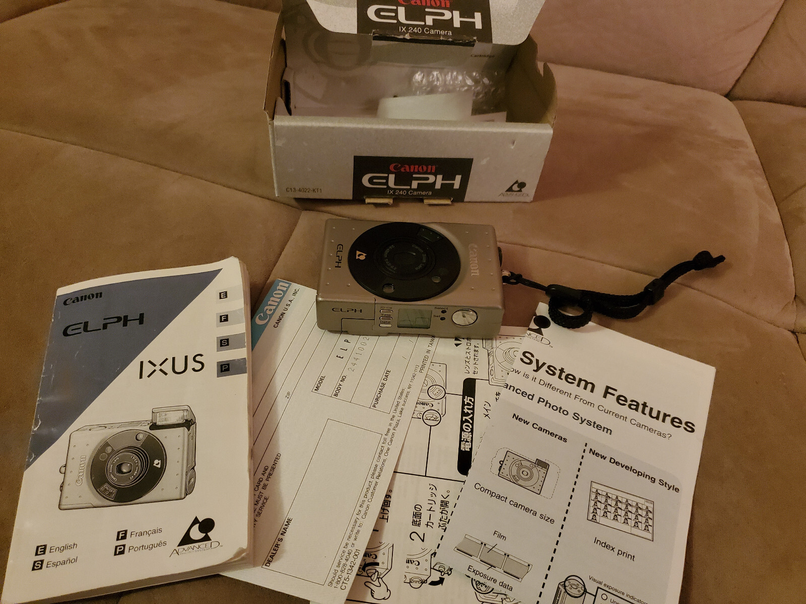Canon ELPH IX 240 APS Camera