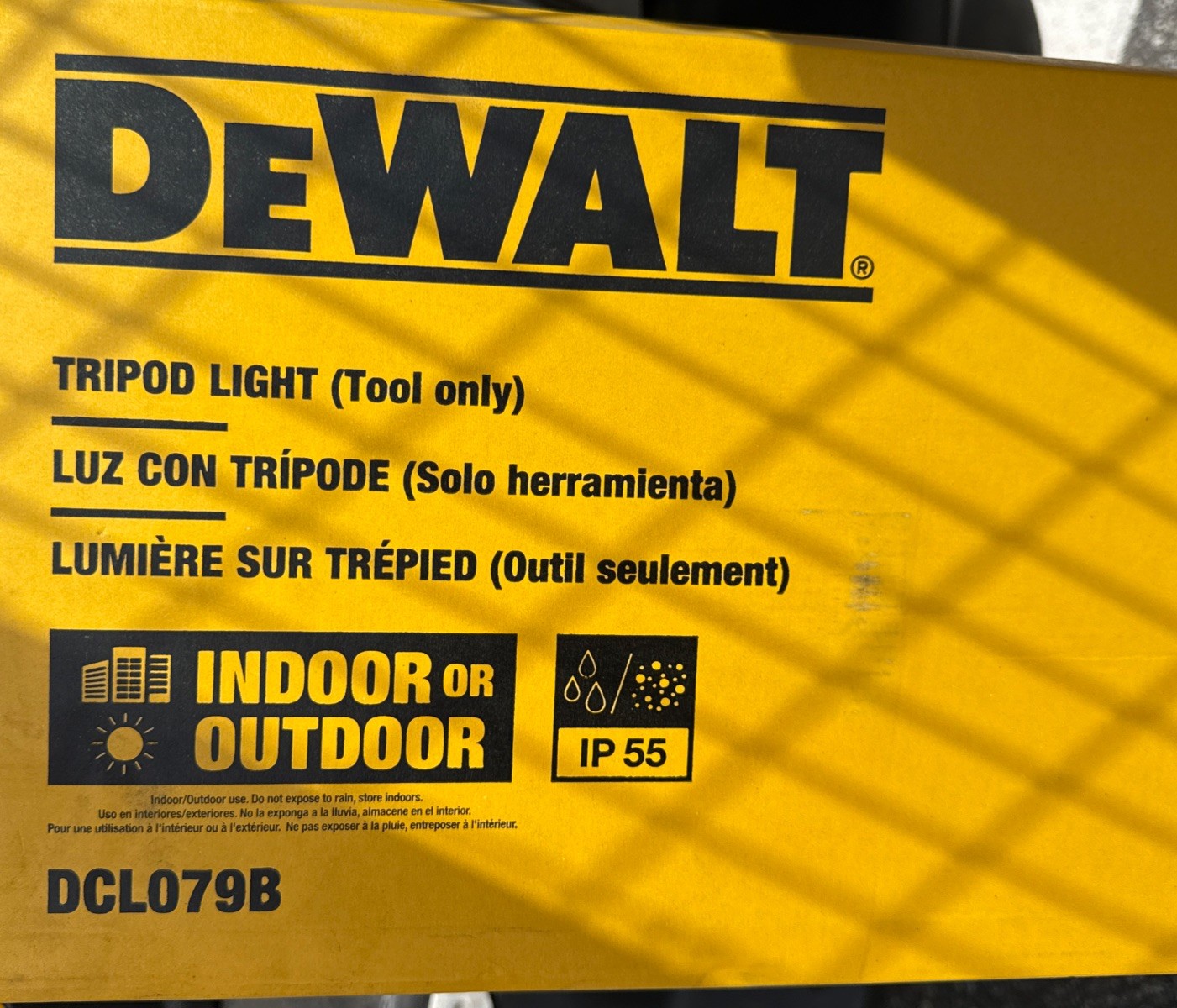 NEW Dewalt DCL079B 20V MAX Cordless Tripod LED Work Light- Tool Only