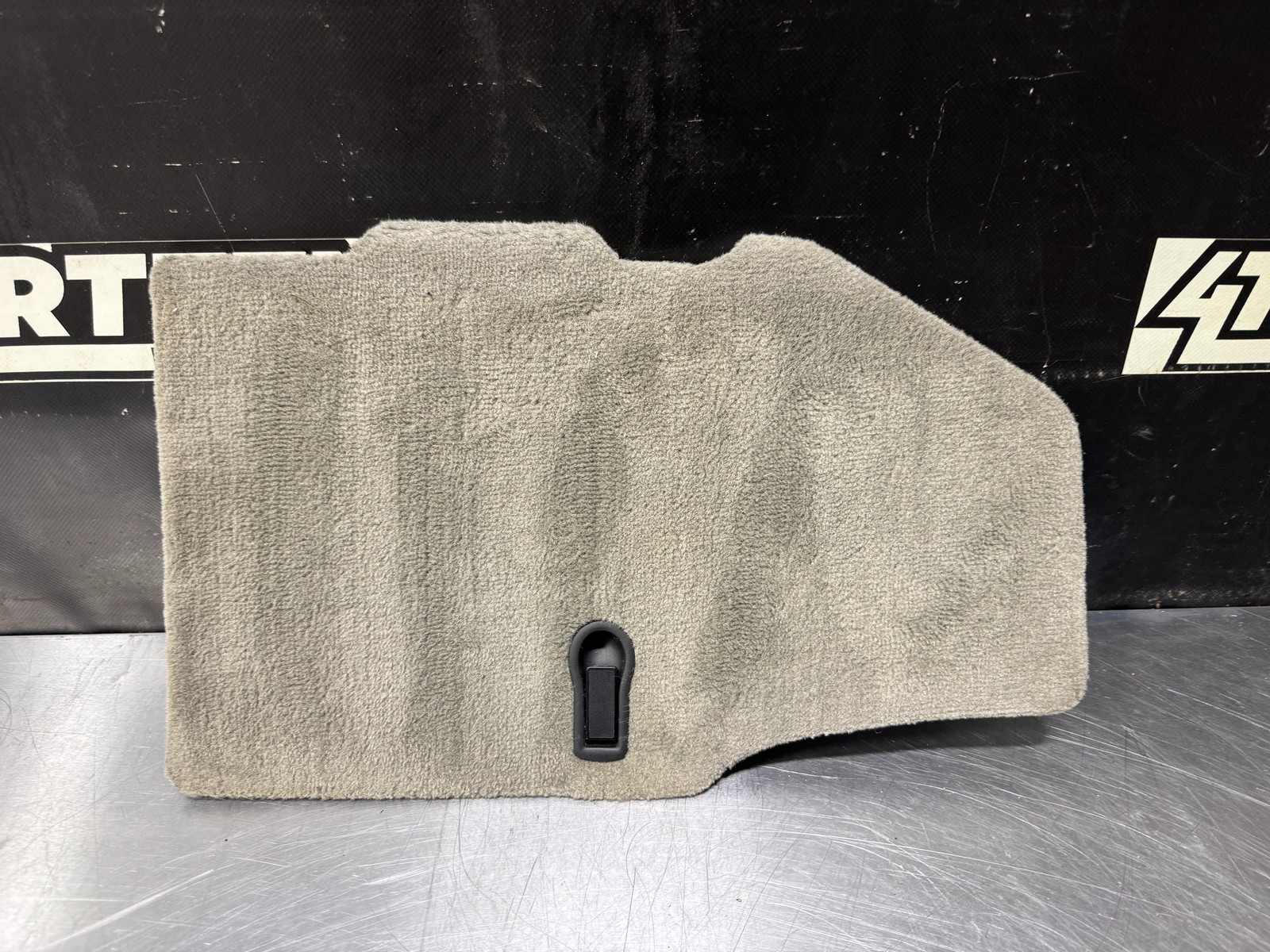 1997-2004 C5 CORVETTE REAR CARGO STORAGE COVER DRIVER SIDE #N723