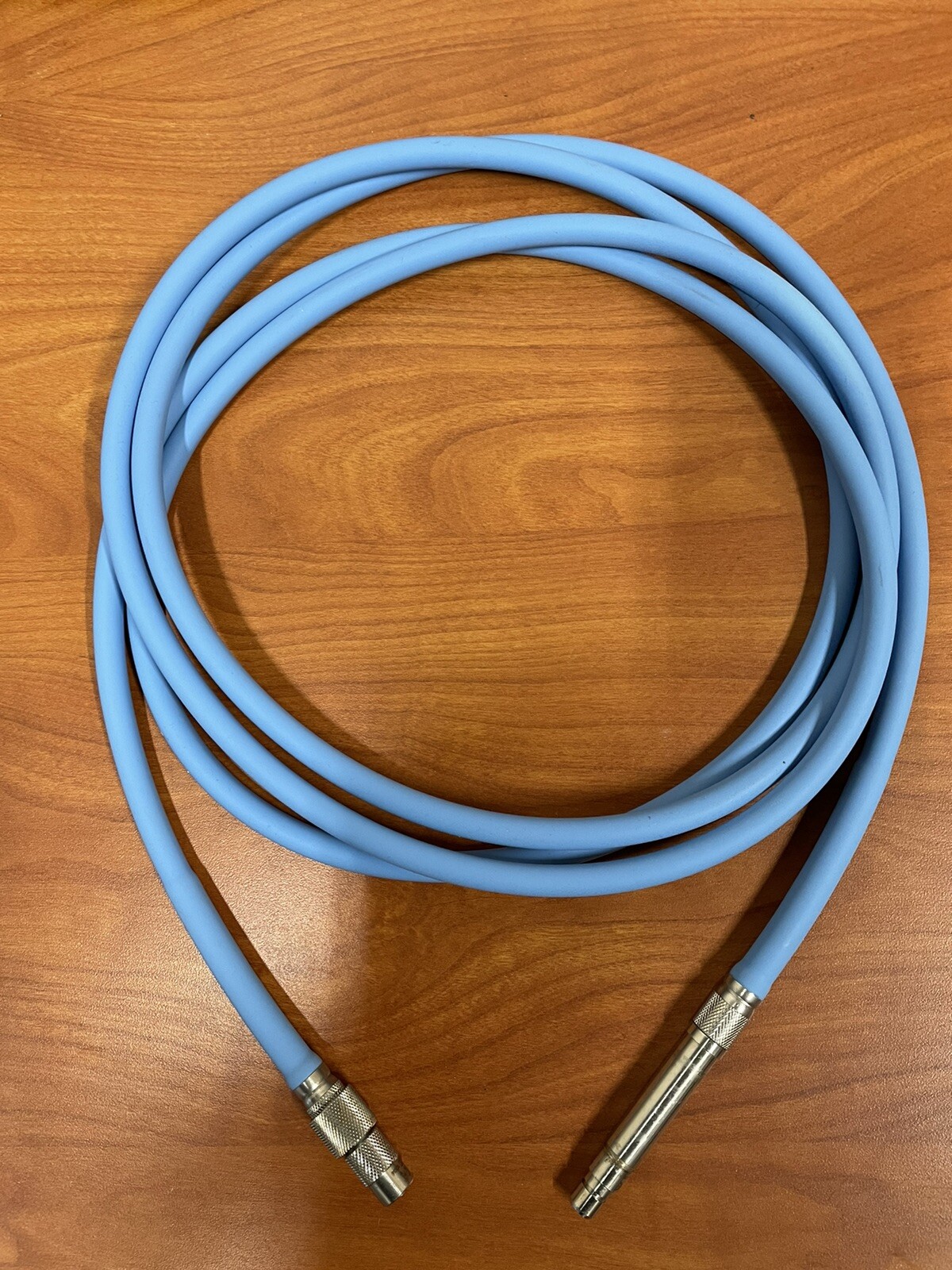 Dyonics 2143 Fiber optic light cable/ light blue .