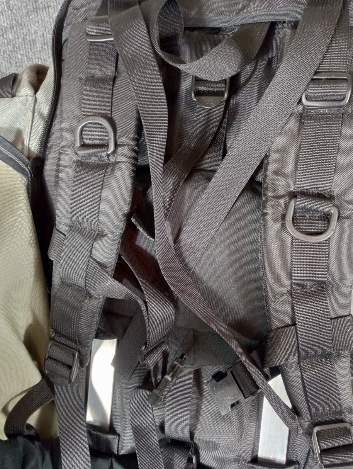 Camp Trails Vintage Internal Frame Extra Large Hiking/Camping Backpack Gray