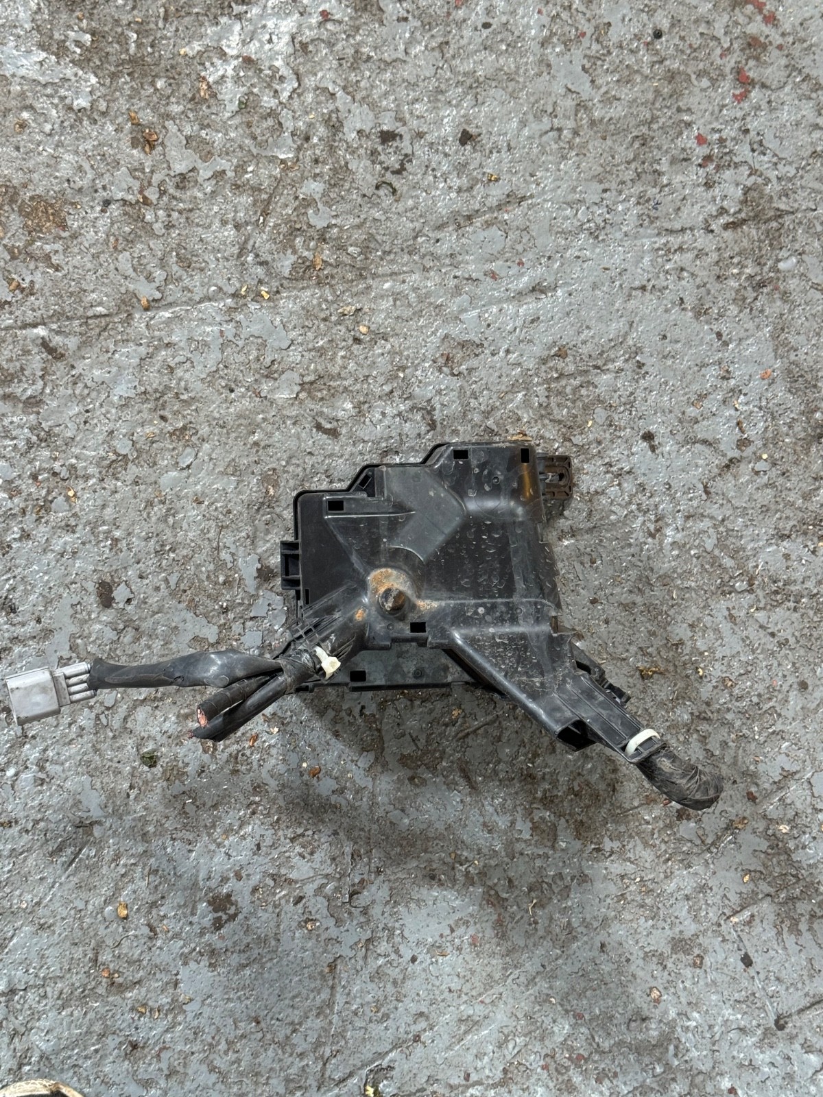 MAZDA 2 2008 FRONT FUSE BOX RELAY