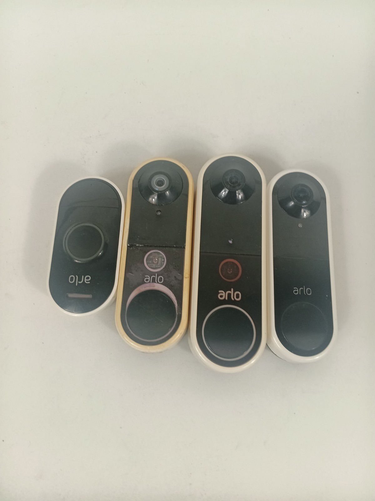 Arlo Video Doorbell Lot of 4 AVD1001 + 1 &2 FOR PARTS