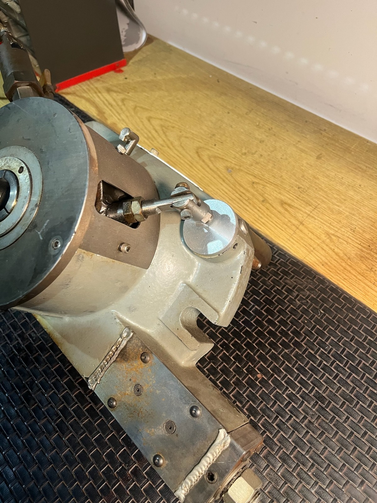 5C Pneumatic Rotating Indexer