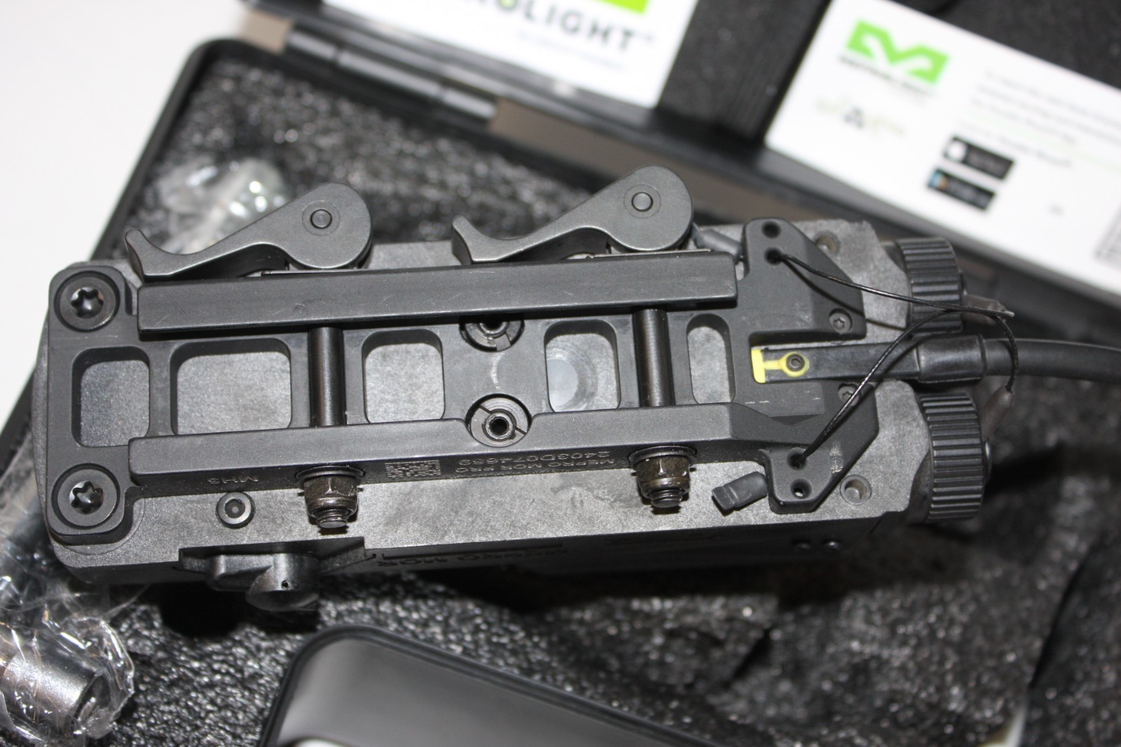 Mepro MOR PRO Multi-Purpose Reflex Sight W/Two Laser Pointers 4.3 MOA Dot Green