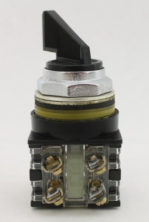 GE Selector Switch with Two CR104P Contact Blocks