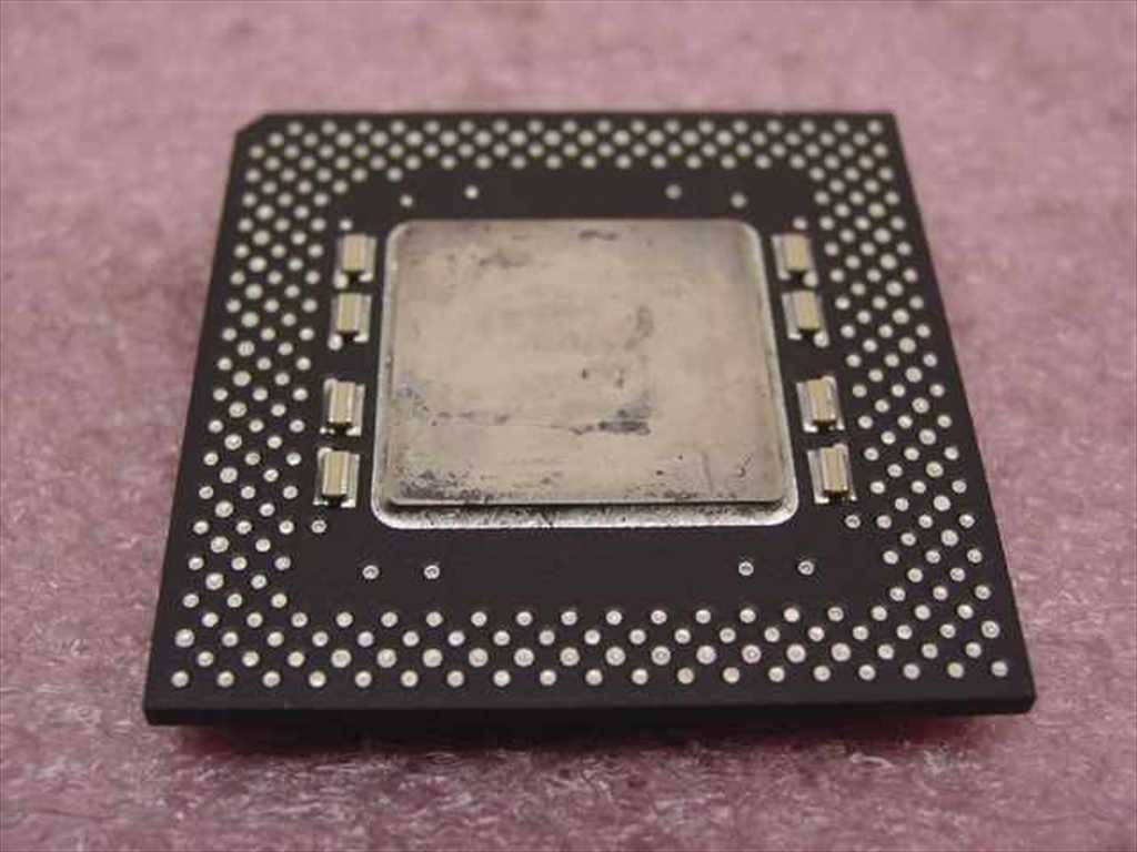 Intel Pentium MMX SL27J FV80503200 200MHz 2.8V Socket 7 CPU Processor