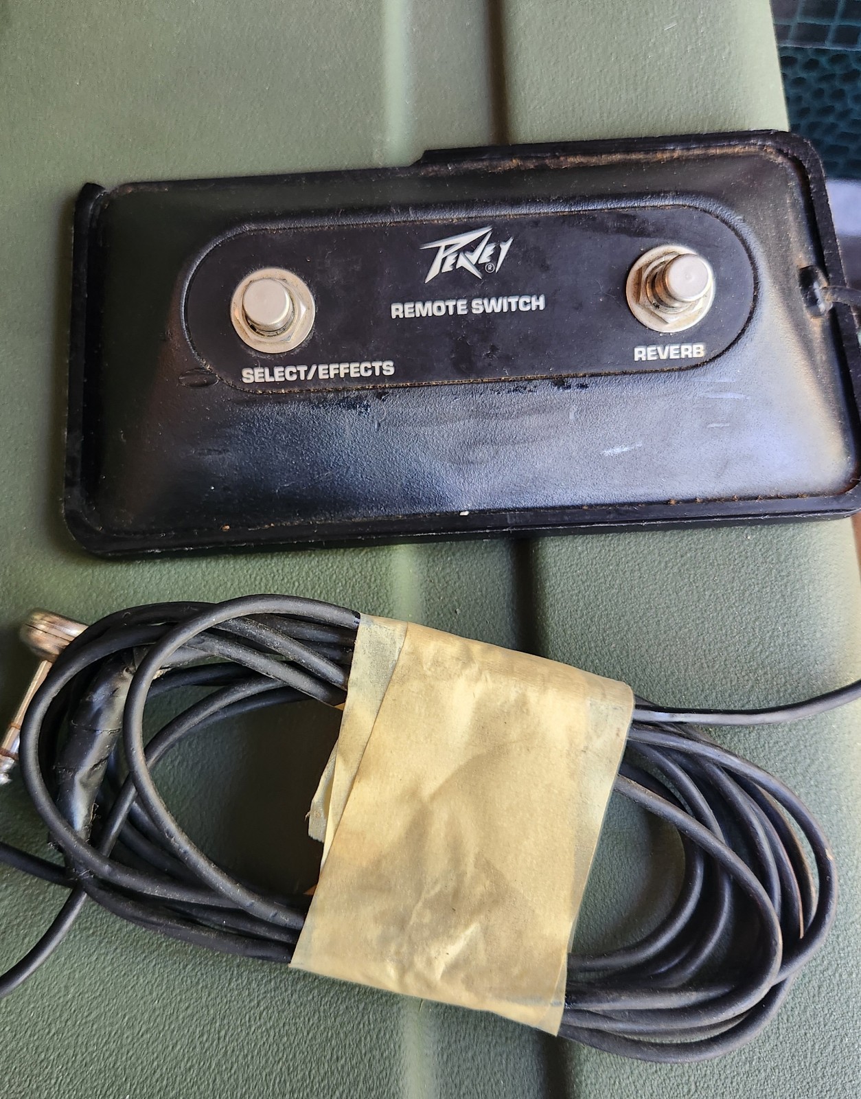 PEAVEY REMOTE FOOTSWITCH - "Channel" and "Effects" Remote Switch