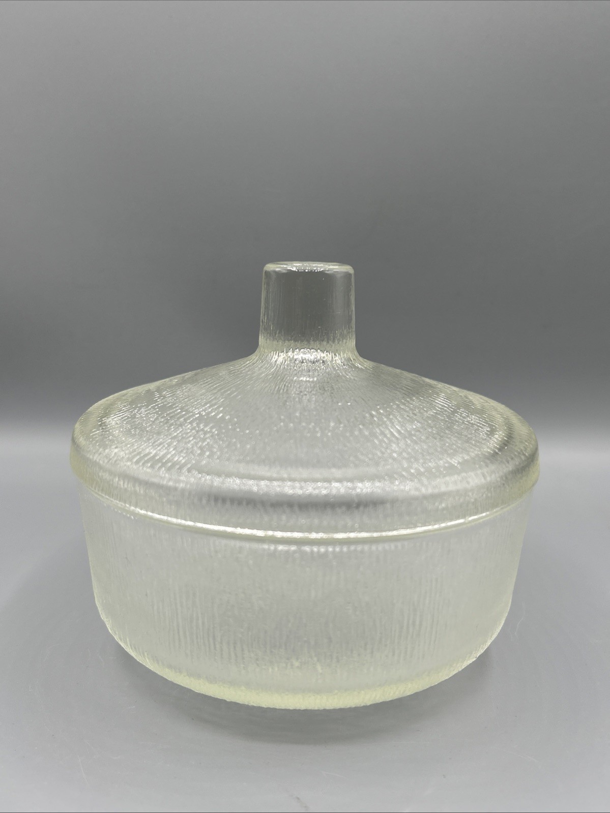 jeannette glass candy/powder dish