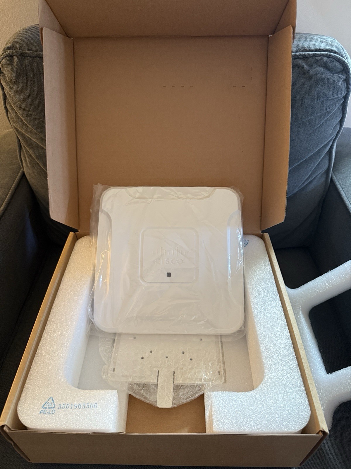Cisco WAP581 Wireless AC Wave 2 Access Point with 2.5GbE Dual Radio WAP581-A-K9