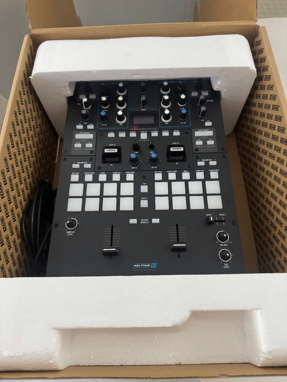 Rane SEVENTY 2-Channel Solid Steel, Precision Performance Battle Mixer Rane 70