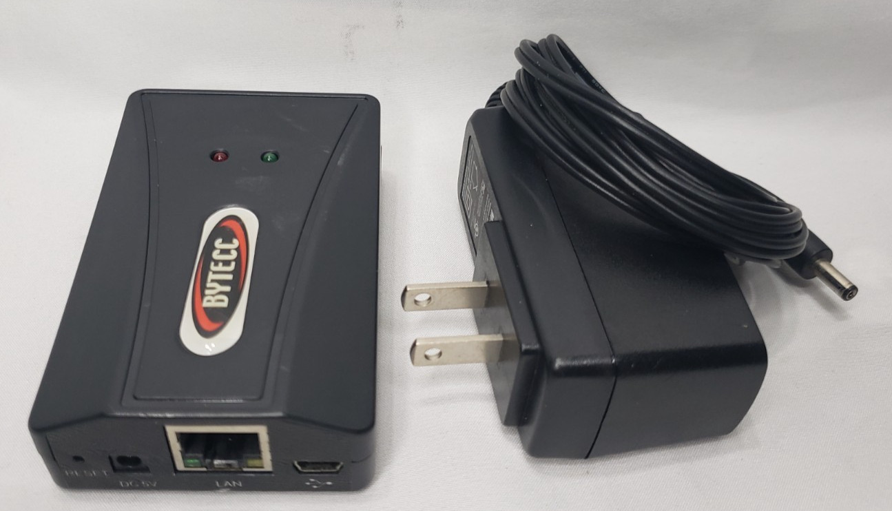 BYTECC BT-UDV102 LAN to DVI Adapter