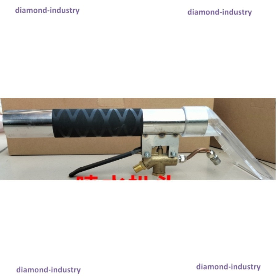 Automobile interior dusting and water spraying manual tool