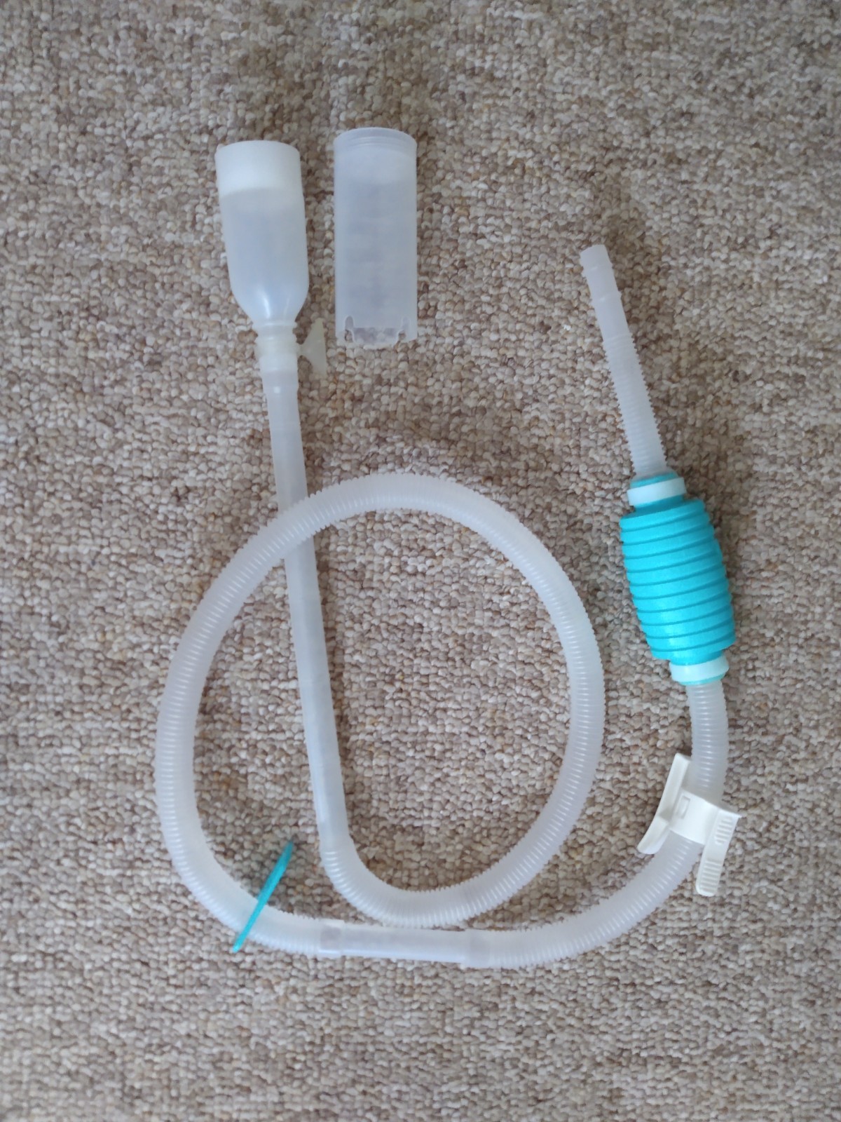 Tetra Water Cleaner Gravel Siphon for Aquariums Easily Clean Safe For Fish