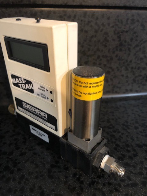 Sierra Instrument 810C--DR-2-V3-S0 Digital Methane Mass Flow Controller 0–2 SLPM