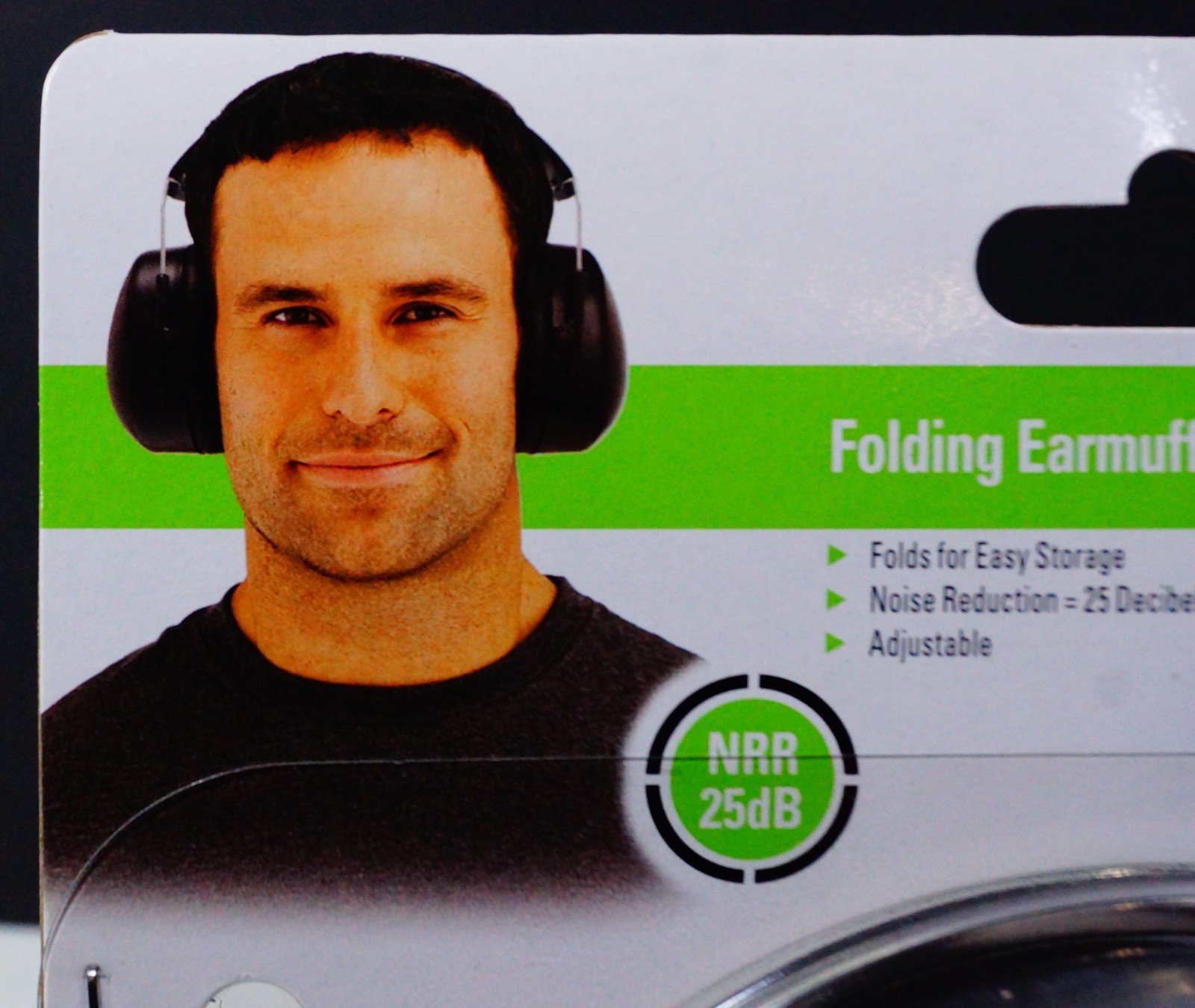 3M Lawn & Garden Folding Earmuff, Hearing Protection, 90563, Black