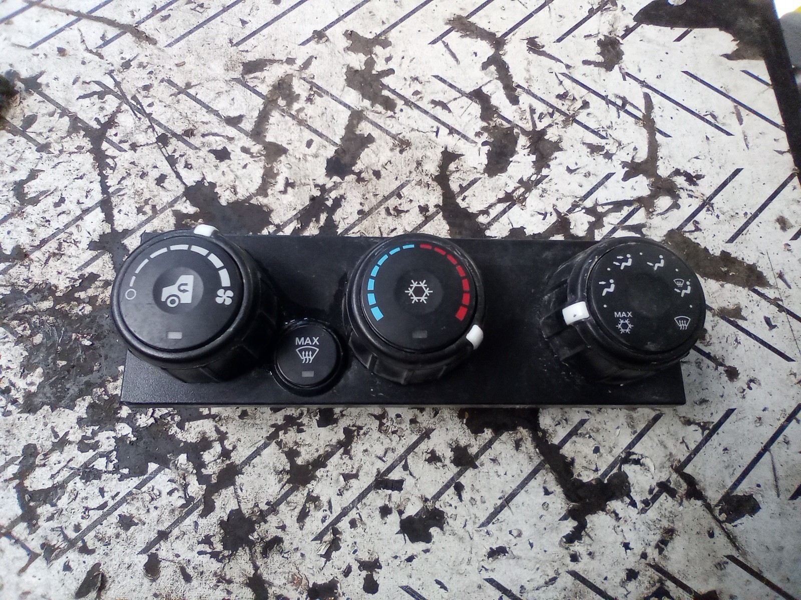 2021 International Prostar Heater And A/C Temp Controls P/N 4065331C6