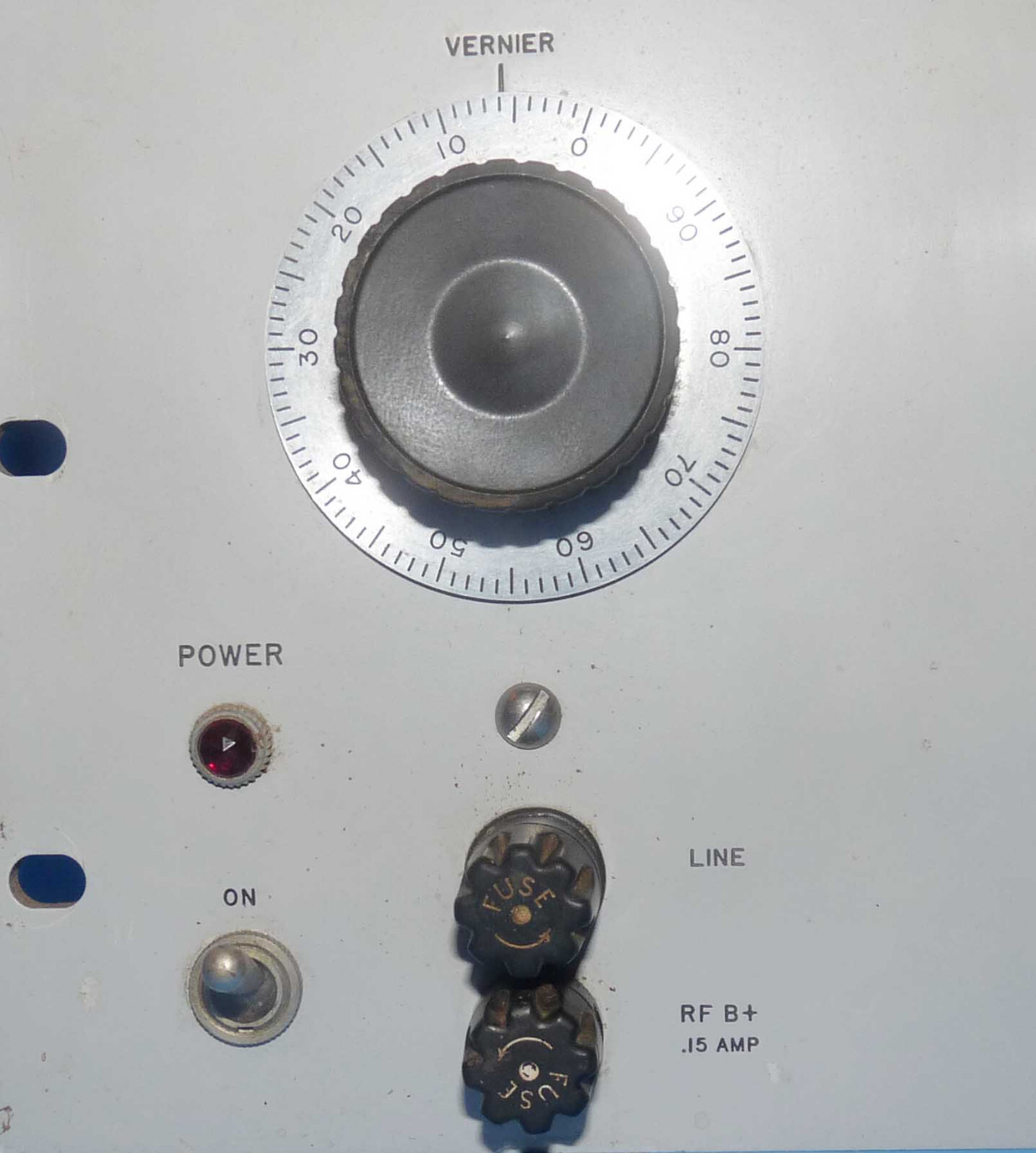 Hewlett Packard HP Signal Generator 606A Rack Mounted