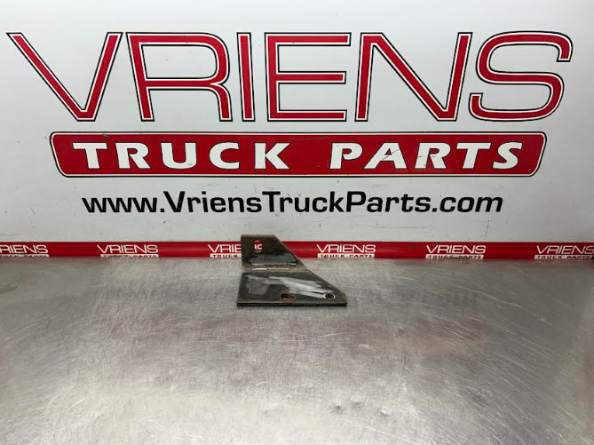 PETERBILT 15-05516L BRACKET-BATTERY BOX FLUSH